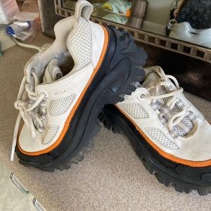 Axel Arigato X CAT collab shoes